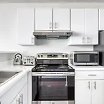 Streeterville Studio W Gym Pool Nr Navy Pier Chi-410