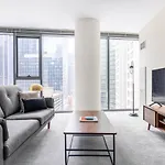Loop 2br W Pool Gym Nr Financial District L Chi-247
