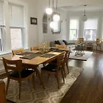 Apartment Logan Square Modern *