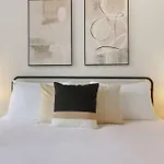 Upscale 1Br With Sleek Kitchen & In-Unit Laundry- Chestnut 15B