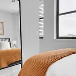 Loop 1br W Gym Roof Lounge Same Block As L Chi-668 Apartment