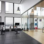 W Loop W Gym Pool Coworking Nr Uic Chi-435 Chicago