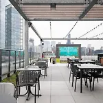 River West 1 Bedroom W Roof Lounge Gym Nr L Chi-853
