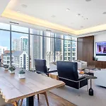 River N 1Br W Gym Pool Wd Nr L Chi-124