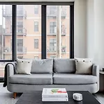 River West 2Br W Gym Grills Rooftop Nr I-90 Chi-928