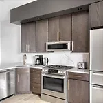 Bucktown 2Br Nr I-90 Chi-844