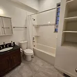Apartment Club Salon Sleeps 10-20 Free Parking & Tv *