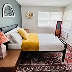 Roger\'S Park 2 Bedroom Spacious With Free Parking