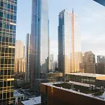 20Th Floor Gold Coast Lux Apt W/ Pool And Gym