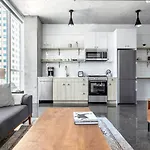 River N 1Br W Gym Pool Nr L Stop Beach Chi-358