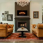 The Hotel 4*