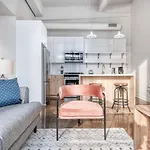 Apartment River North 1br W Gym Lounge Roof Nr Riverwalk Chi-900