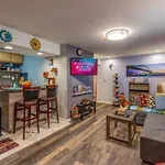 Lovely Apartment Near U-Chicago
