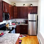 Walk To Millennium/Loop- King Size 1 Bed