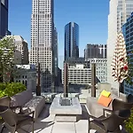 Hyatt Centric The Loop 4*