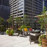 Hyatt Centric The Loop 4*