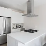 River North Jr 1br W Game Nr L Chi-971 Apartment *