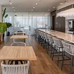 River North Jr 1br W Game Nr L Chi-971 Apartment