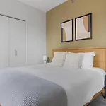 River North Jr 1br W Game Nr L Chi-971 Apartment *