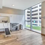 Apartment River North Jr 1br W Game Nr L Chi-971 Chicago