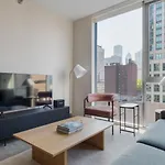 River North Jr 1br W Game Nr L Chi-971 Apartment *