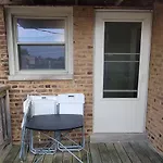 Great Getaway 2 Bedrooms Sleeps 1 To 4 Apartment