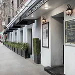 River North 1Br W Gym Pool Roof Nr Riverwalk Chi-822