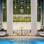 Hotel Sentral Michigan Avenue