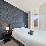 Apartment City-view 3-br Rooftop *