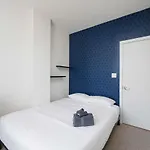 Apartment City-view 3-br Rooftop *
