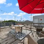 Apartment City-view 3-br Rooftop *