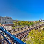 Chicago Condo Near Beaches, Parks And Downtown!