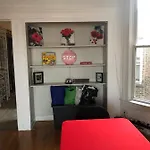 East Garfield Apartment 10 Mins From Downtown!