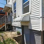 Cozy North Side Oasis