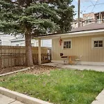 Bright And Modern 2Br Apt With Parking And Laundry