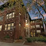 Beautiful 1Br Brick Home In Historic Hyde Park