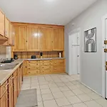 Apartment Spacious 4br Apt In Historic Hyde Park Near Beach Chicago