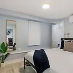 2Br Modern And Cozy Apt Logan Square Pet Friendly