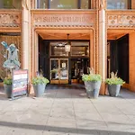 Loop Studio W Gym Doorman Nr L Parks Chi-300