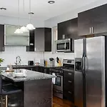 Logan Square Duplex 3br S2 *