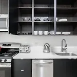Gold Coast 1Br W Walk-Up Nr L Mariano Park Chi-140
