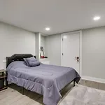 Chicago Studio Rental 13 Mi To Magnificent Mile!