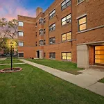 Decom Bright And Roomy 1Br Apt In Chicago - Sheridan N1