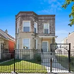 Apartment Newly Rehabbed Greystone With 2 Private Apartments, Backyard, Garage, Laundry, Close To Expressway Chicago