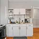 2Br Bright And Lovely Apt - Leland 3