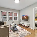 Elegant 2Br Chicago Apartment - Montrose 1A