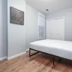 Beautiful Remodeled Penthouse Unit In Old Town Holiday home