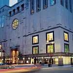 Luxurious Gold Coast 4Br 4-Story Villa With Parking Sleeps 12 Guests