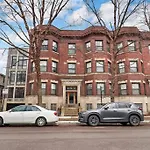 Modern & Spacious 3Br Apt With In-Unit Laundry - Bstone 2