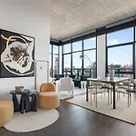 Fulbrix Bright Designer With West Loop Views Apartment *